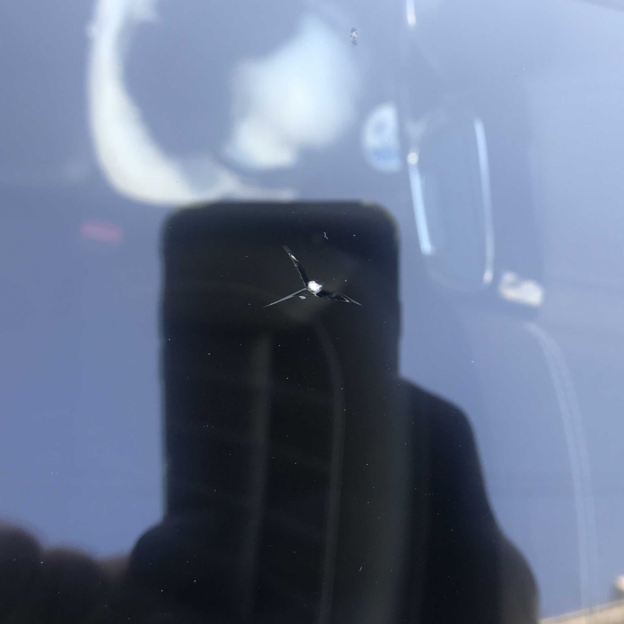 reparatii parbrize ciobituri