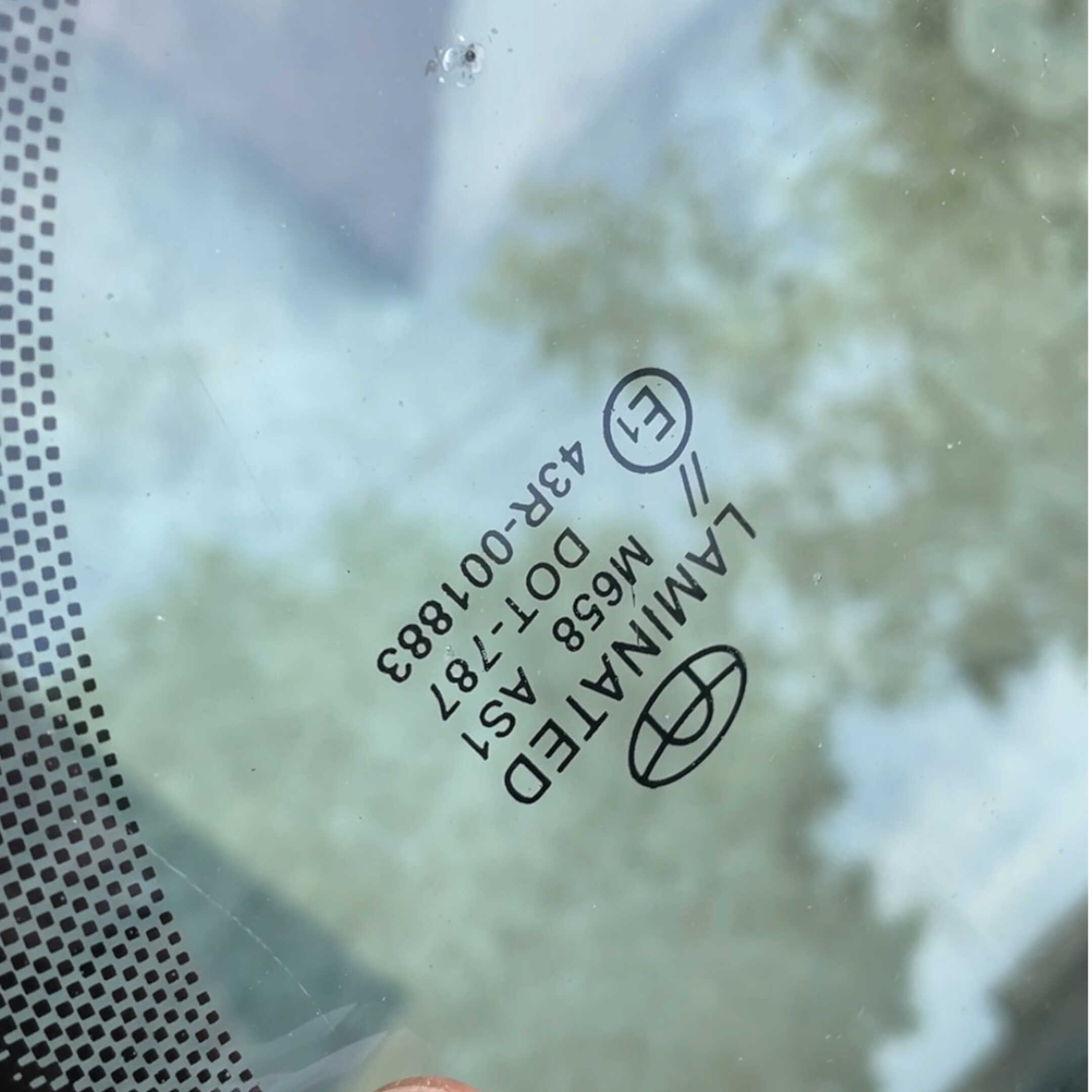 reparatii fisuri parbrize